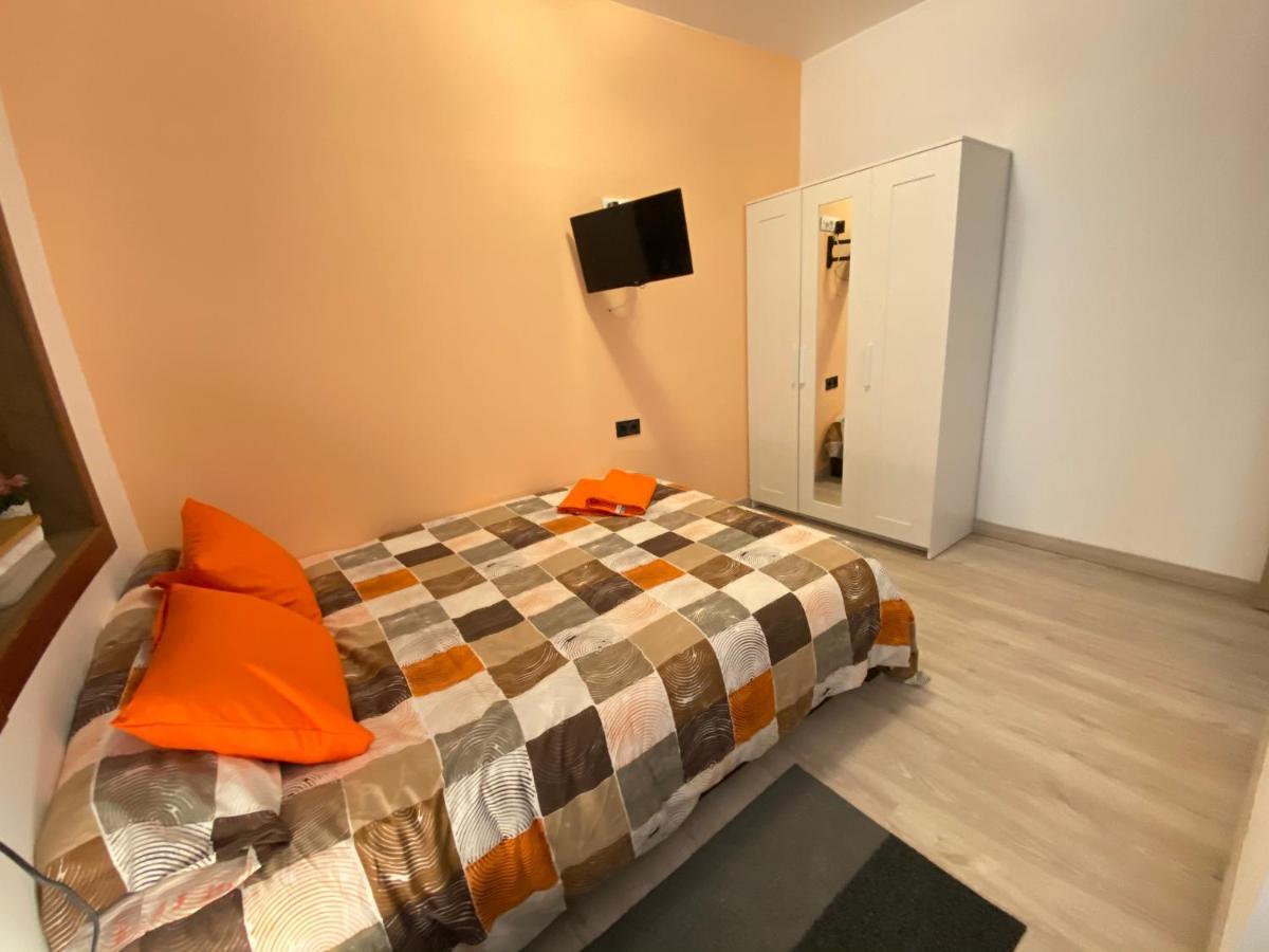 مدريد Homestay Herminiopuertas المظهر الخارجي الصورة